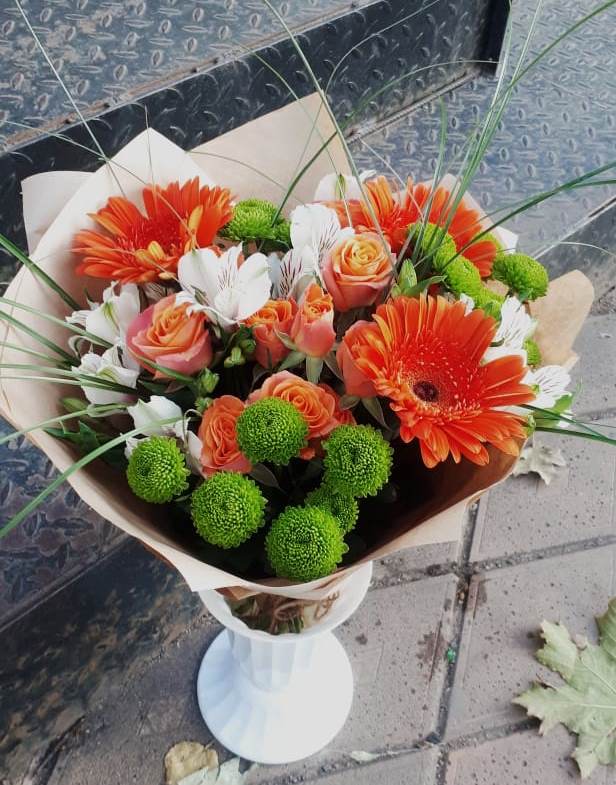 Букет цветов из: Герберы, Хризантемы, Альстромерии и Розы в Камышине