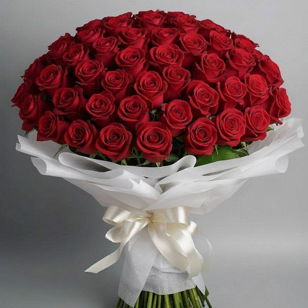 Букет 101 Красная роза Блэк Мэджик в Камышине