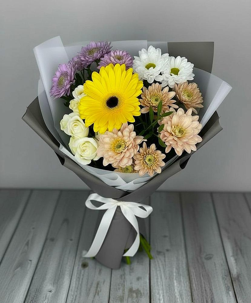 Букет цветов из: Розы, Герберы и Хризантемы в Камышине