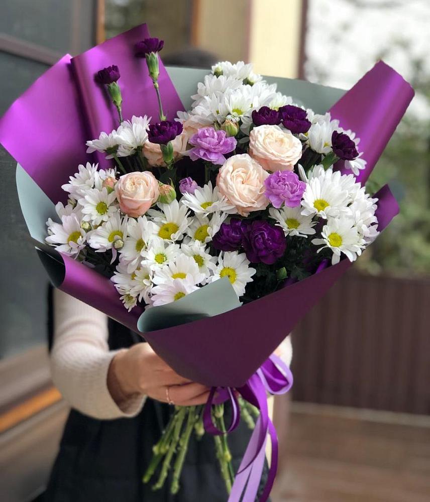 Букет цветов из: Хризантемы, Гвоздики и Розы в Камышине