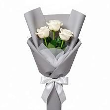 Букет 3 белые розы в Камышине