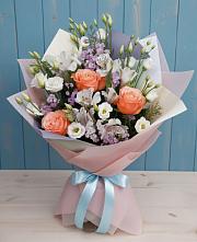 Букет цветов из:  Лизиантусы, Розы, Альстромерии и Гипсофила #REPLACE_PRED# Камышине