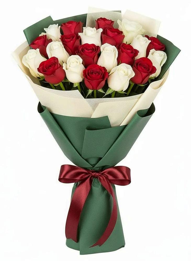 Букет Микс из красных и белых роз в Камышине