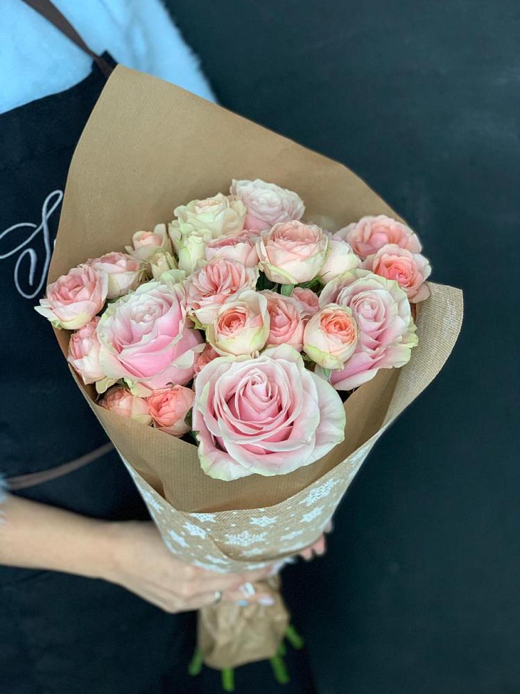 Букет цветов из: Хризантемы и Розы в Камышине