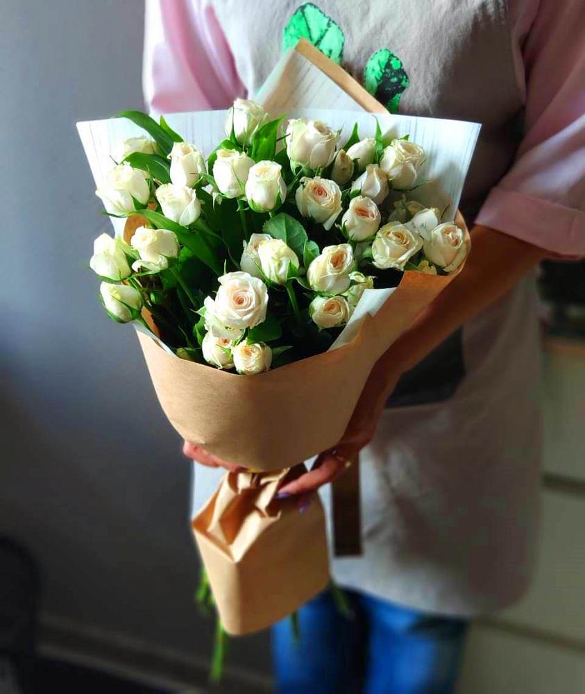 Букет цветов из: Розы в Камышине