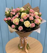 Букет цветов из:  Розы в Камышине