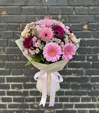 Букет цветов из:  Герберы и Хризантемы #REPLACE_PRED# Камышине