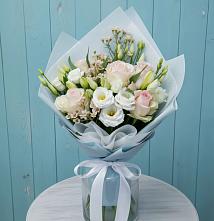 Букет цветов из:  Розы и Лизиантусы #REPLACE_PRED# Камышине