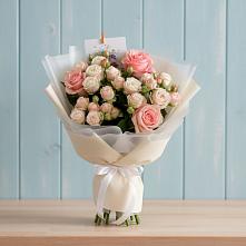 Букет цветов из:  Розы в Камышине